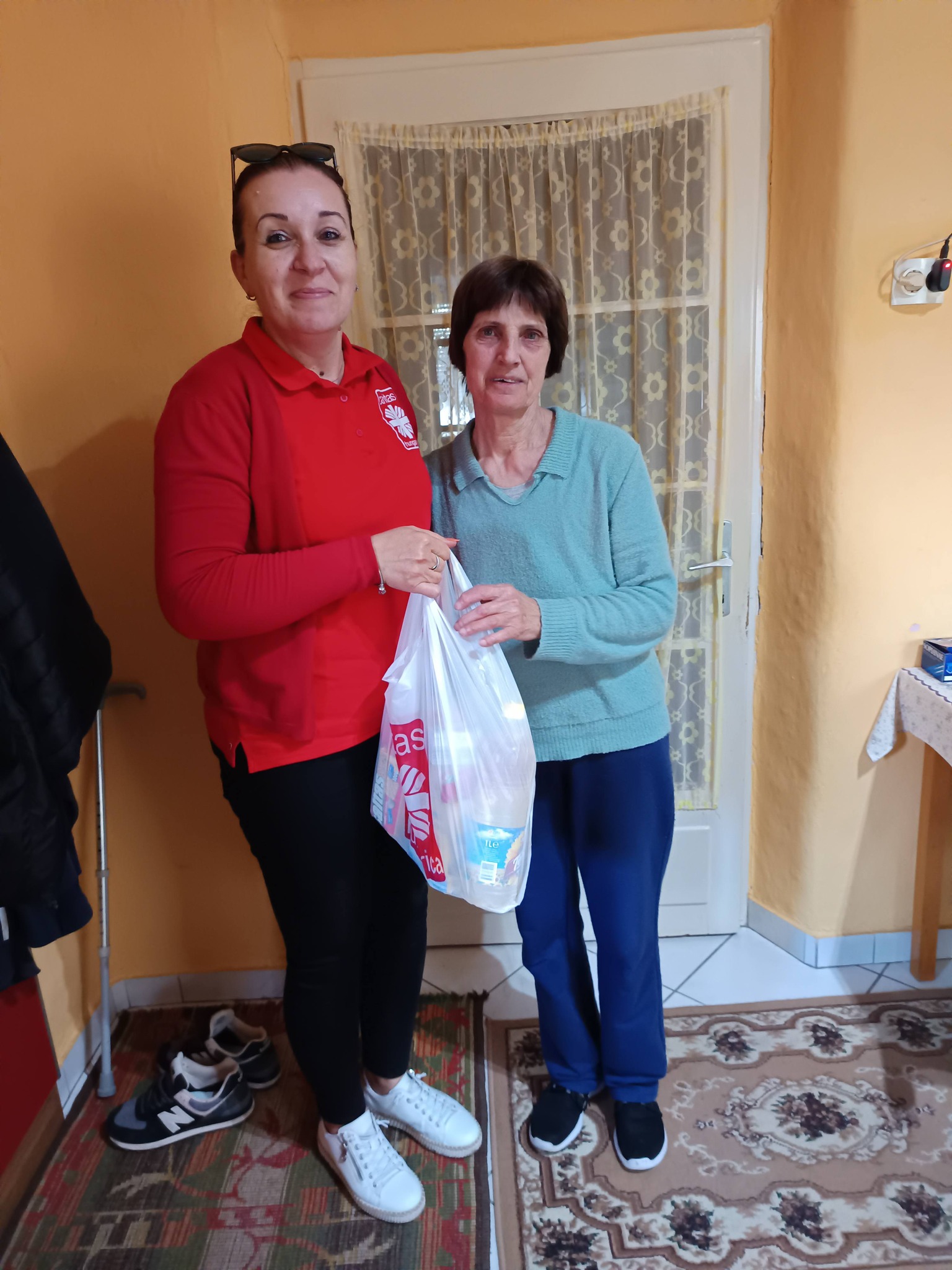 Jàszalsószentgyörgyön a nagyböjti élelmiszer gyűjtésből közel 150 kg adomány gyűlt össze5